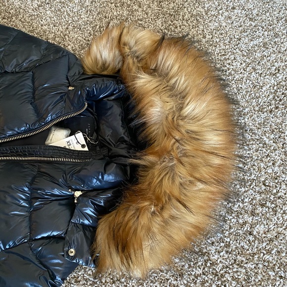 BLUE CHUNKY FAUX FUR HOOD PUFFER JACKET - ZARA - Picture 3 of 8